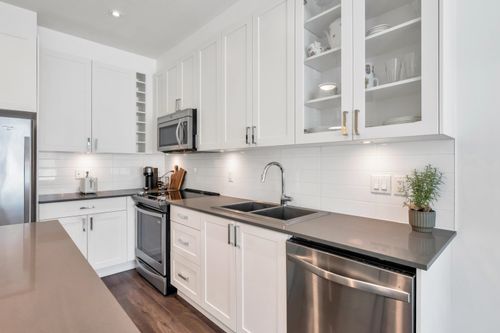 305-16396 64 Ave, Surrey, BC, V3S6X6 | Card Image