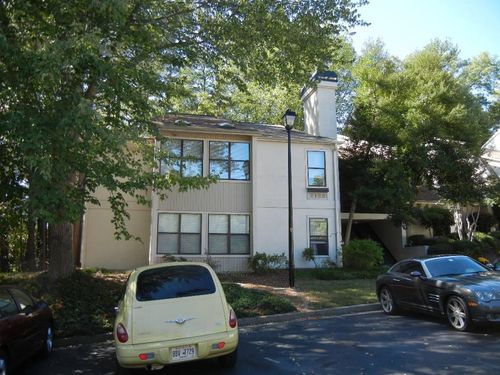 2104 Huntingdon Chase, Atlanta, GA, 30350-4962 | Card Image