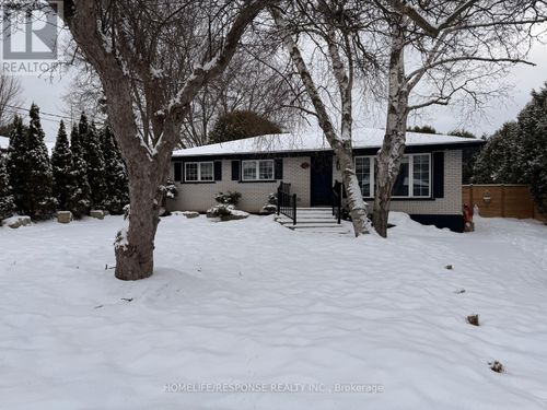 31 Varadi Ave, Brantford, ON, N3R3N2 | Card Image