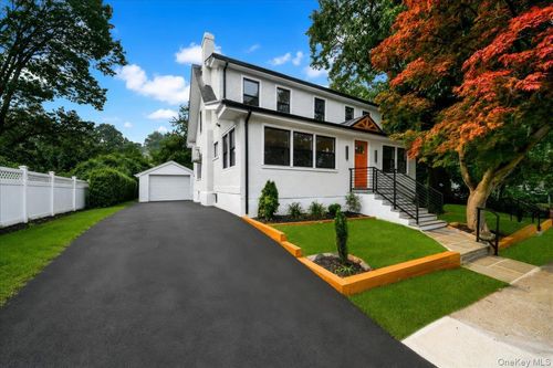 81 Ridge Rd, Yonkers, NY, 10705-1644 | Card Image