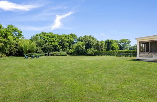 19 Quaquanantuck Ln, Quogue, NY, 11959-4271 | Card Image