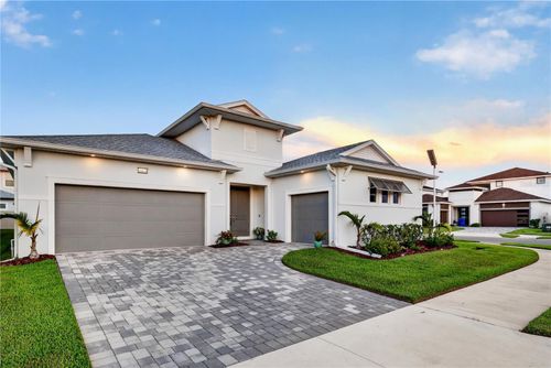 10470 Purple Thistle Way, SAN ANTONIO, FL, 33576-7382 | Card Image