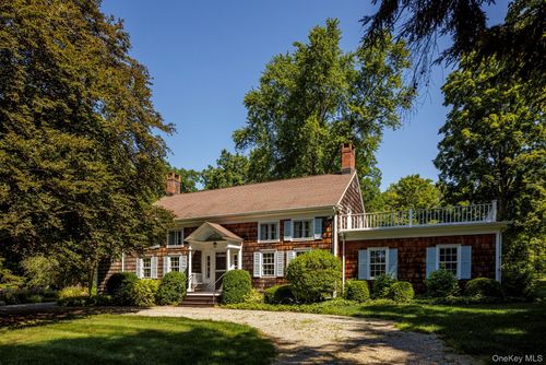 425 Camby Rd, Verbank, NY, 12585-5305 | Card Image