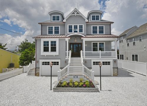 674 Lake Ave, Bay Head, NJ, 08742-5370 | Card Image