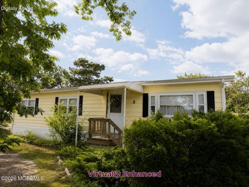 2 Chipmunk Ct, Whiting, NJ, 08759-3608 | Card Image