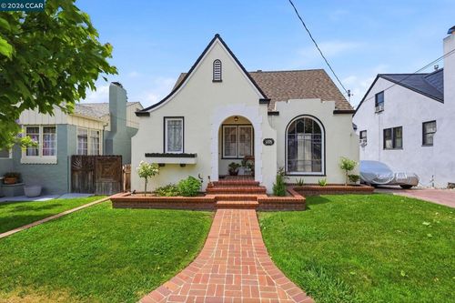 1225 Ulfinian Way, Martinez, CA, 94553-1972 | Card Image
