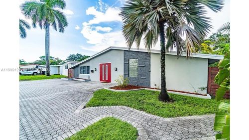 3161 Riverland Rd, Fort Lauderdale, FL, 33312-4301 | Card Image