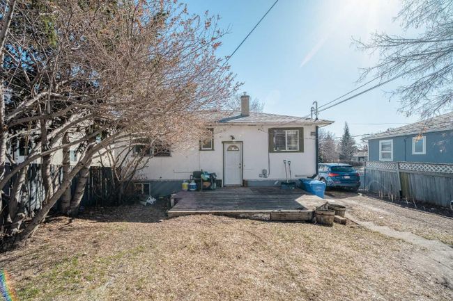 3507 1 Street Ne, Home with 3 bedrooms, 2 bathrooms and 4 parking in Calgary AB | Image 18