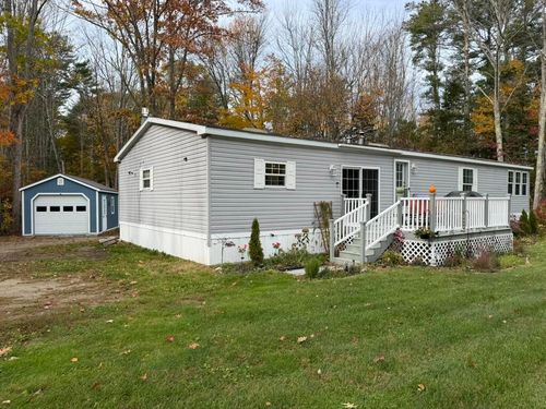 52 Center St, Damariscotta, ME, 04543-4513 | Card Image