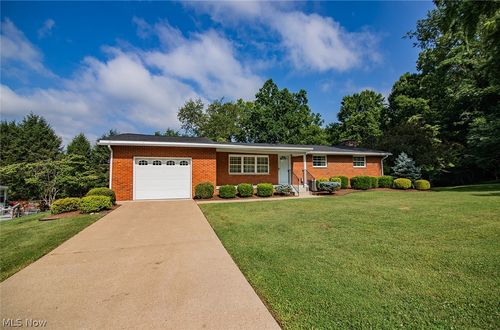135 Cranberry St, Washington, WV, 26181-6377 | Card Image