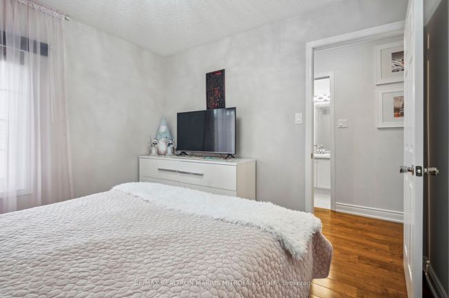 8 Louana Cres, Condo with 4 bedrooms, 4 bathrooms and 2 parking in Vaughan ON | Image 36