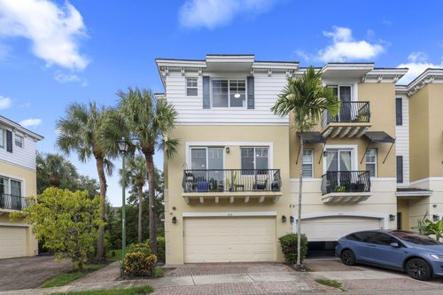 616 Nw 38th Cir, Boca Raton, FL, 33431-5700 | Card Image