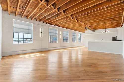 unit-30-1716 Summit Ave, Richmond, VA, 23230-4534 | Card Image