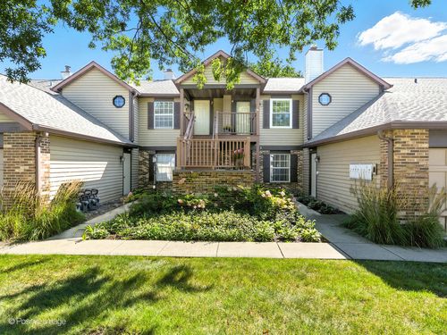 apt-4-383 Sandhurst Cir, Glen Ellyn, IL, 60137-6699 | Card Image