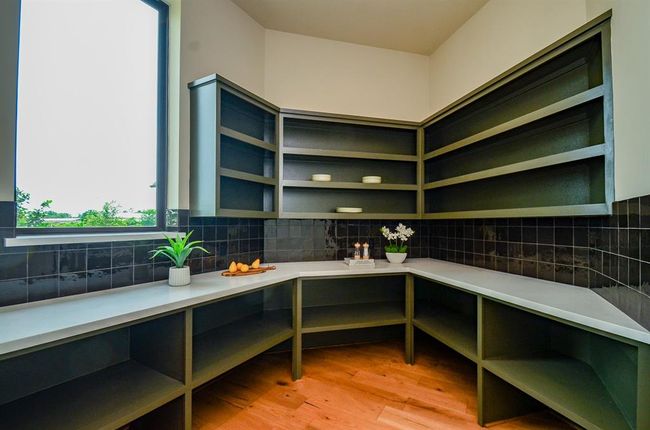Pantry. | Image 32