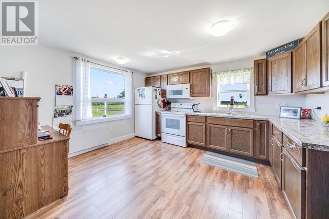 8725 Northside Rd, House other with 4 bedrooms, 2 bathrooms and null parking in Priest Pond PE | Image 9