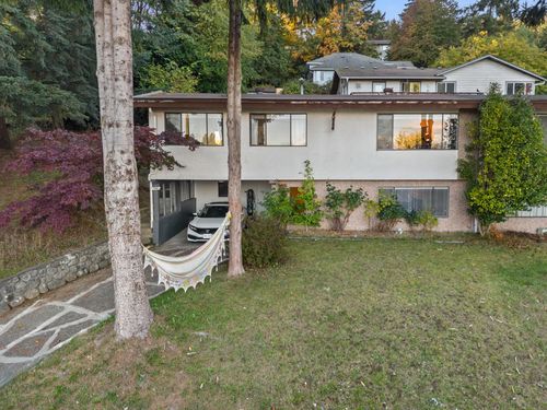 1941 Charles St, Port Moody, BC, V3H2M4 | Card Image
