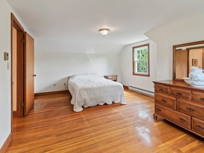 32 Westview Dr, House other with 3 bedrooms, 2 bathrooms and 6 parking in Sutton MA | Image 25