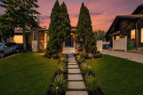 60 Whitaker Close Ne, Calgary, AB, T1Y5K3 | Card Image