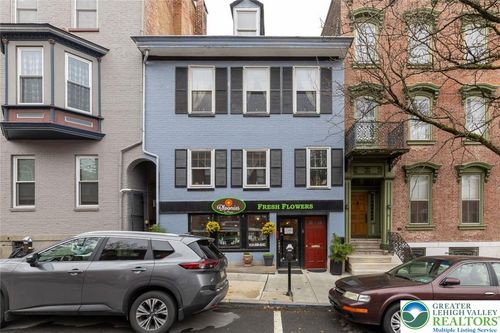 21 N 2nd St, Easton, PA, 18042-3601 | Card Image