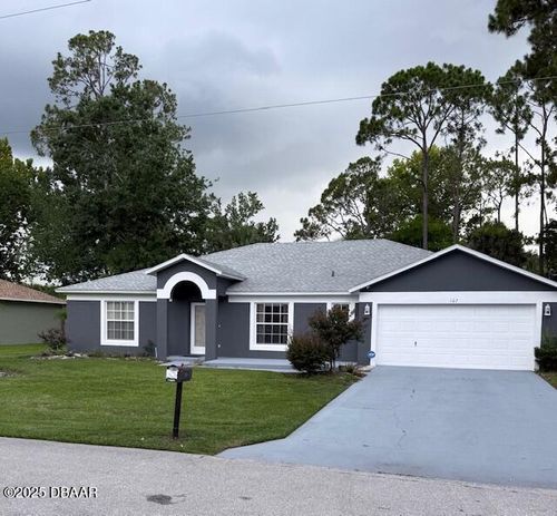 107 Beacon Mill Ln, Palm Coast, FL, 32137-8646 | Card Image