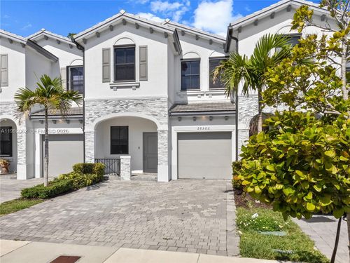 28562 Sw 134th Ct, Homestead, FL, 33033-7540 | Card Image
