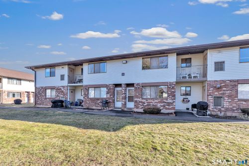 apt-11g-55 Thompson Street, East Haven, CT, 06513 | Card Image