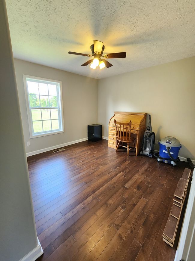 4574 Long Creek Rd, House other with 3 bedrooms, 2 bathrooms and 2 parking in Lafayette TN | Image 19