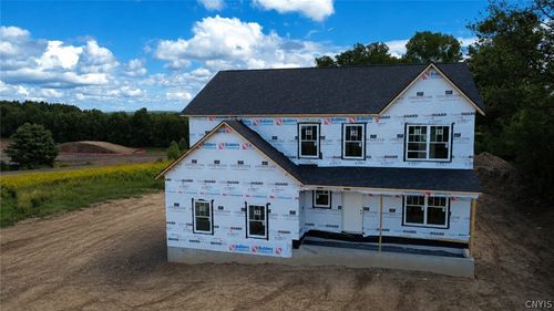 5590 Rolling Meadows Way, Camillus, NY, 13031-8729 | Card Image