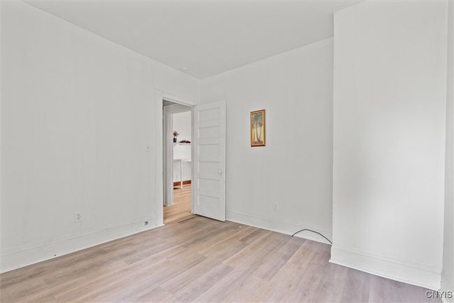 7 - 905 Tallman St, Home with 6 bedrooms, 4 bathrooms and null parking in Syracuse NY | Image 13