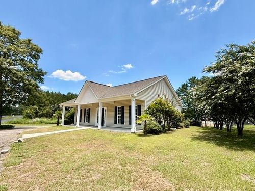 251 9th Avenue Ext, Aynor, SC, 29511-3521 | Card Image