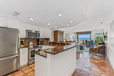 DC206 - 5000 Gasparilla Rd, Condo with 1 bedrooms, 2 bathrooms and null parking in Boca Grande FL | Image 3