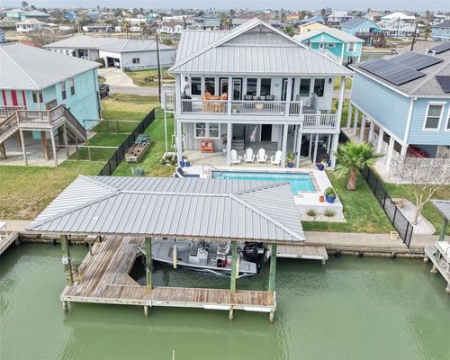 117 Ball St, Rockport, TX, 78382-9506 | Card Image