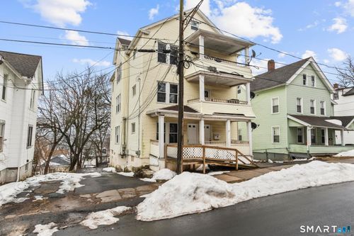 27 Cliff St, New Britain, CT, 06051-2721 | Card Image