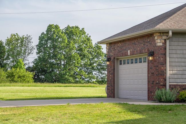 Table Rock Lake Home | Image 7