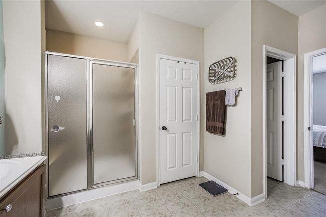 3713 Belmore Ln, House other with 3 bedrooms, 2 bathrooms and 2 parking in Pearland TX | Image 23