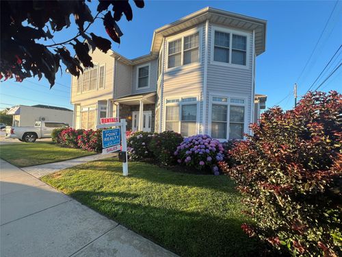 25 Lido Blvd, Point Lookout, NY, 11569-3021 | Card Image