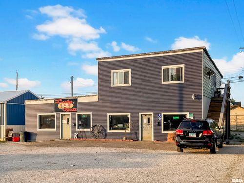 212 E Main St, Mt Sterling, IL, 62353 | Card Image