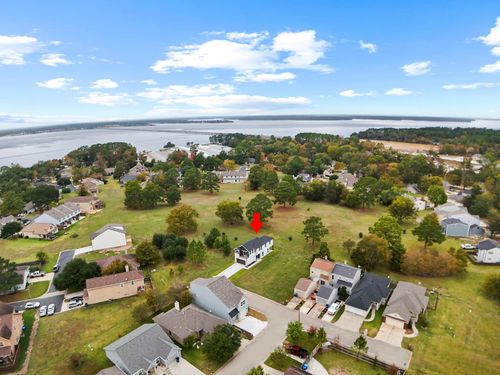 13035 Centaurus Ct, Willis, TX, 77318-5027 | Card Image