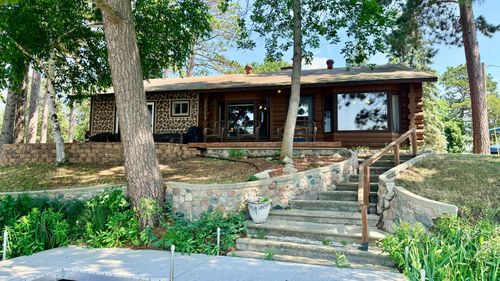 306 E River Dr, Park Rapids, MN, 56470-9024 | Card Image