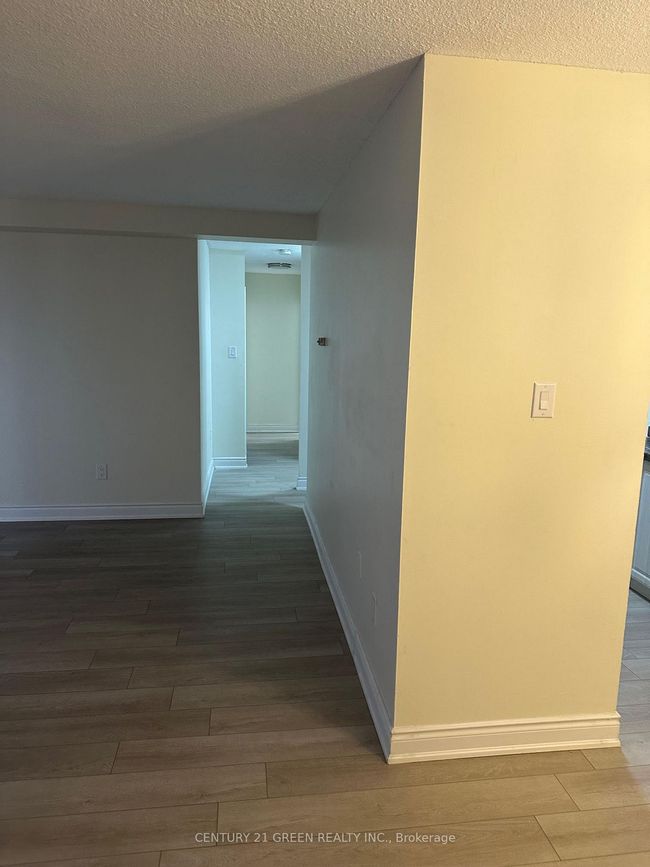 908 - 2645 Kipling Ave, Condo with 2 bedrooms, 1 bathrooms and 1 parking in Etobicoke ON | Image 18