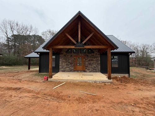 273 Oakgrove Rd, Selmer, TN, 38375-1881 | Card Image