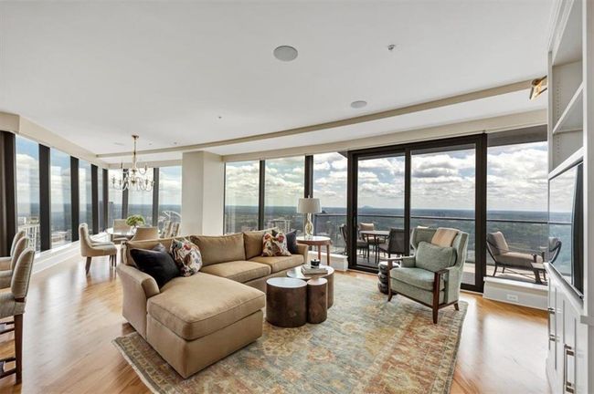 UNIT-3504 - 3344 Peachtree Rd Ne, Condo with 2 bedrooms, 3 bathrooms and 2 parking in Atlanta GA | Image 8