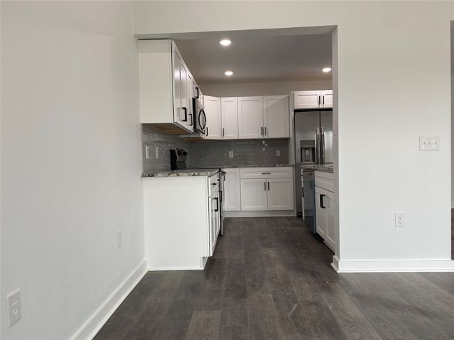 B - 340 Sunnyside Dr, Home with 3 bedrooms, 4 bathrooms and null parking in Trenton TX | Image 4