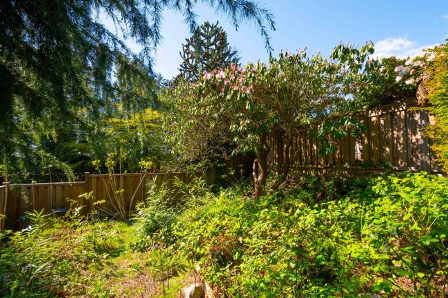 2094 Inglewood Avenue, House other with 4 bedrooms, 3 bathrooms and 3 parking in West Vancouver BC | Image 10