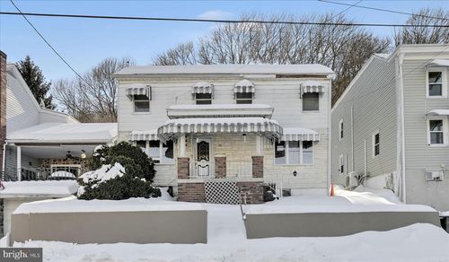 20 W Savory St, POTTSVILLE, PA, 17901-3946 | Card Image