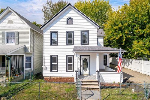 22 River St, Port Jervis, NY, 12771-2918 | Card Image