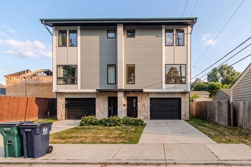 2-123 Mason Ct, Royal Oak, MI, 48067-1971 | Card Image