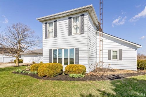 6064 E 300 N, Union City, IN, 47390-8358 | Card Image