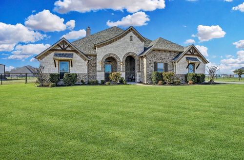 700 Russell Rd, Hudson Oaks, TX, 76087-7370 | Card Image